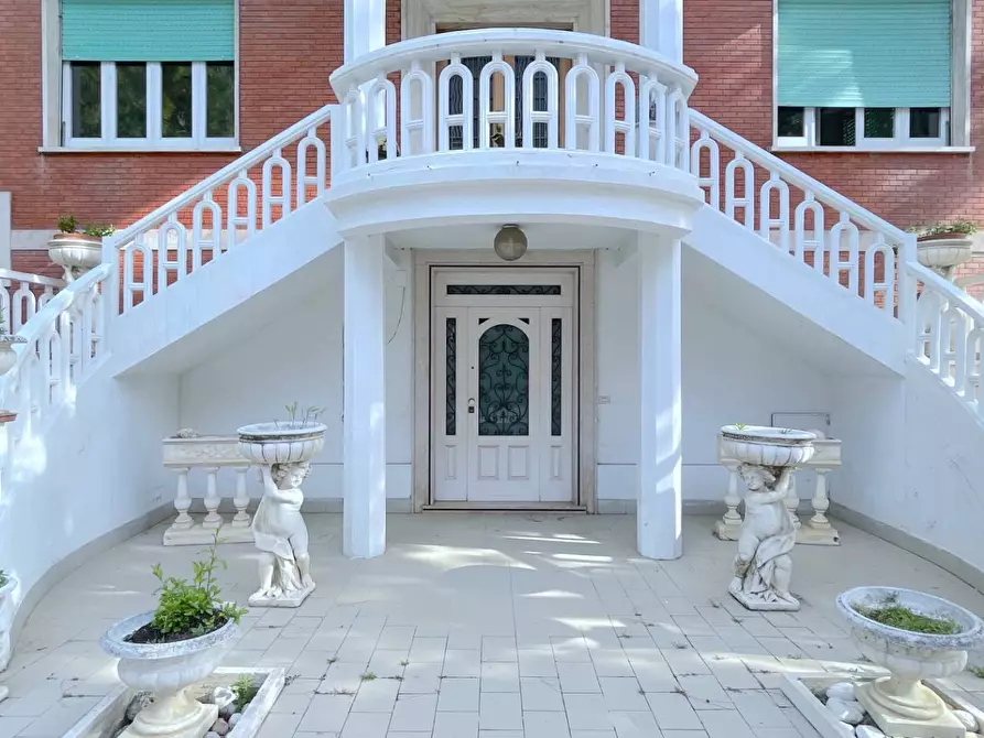 Immagine 3 di Appartamento in vendita  in Via Vittorio Alfieri a San Benedetto Del Tronto