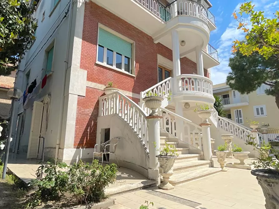 Immagine 4 di Appartamento in vendita  in Via Vittorio Alfieri a San Benedetto Del Tronto