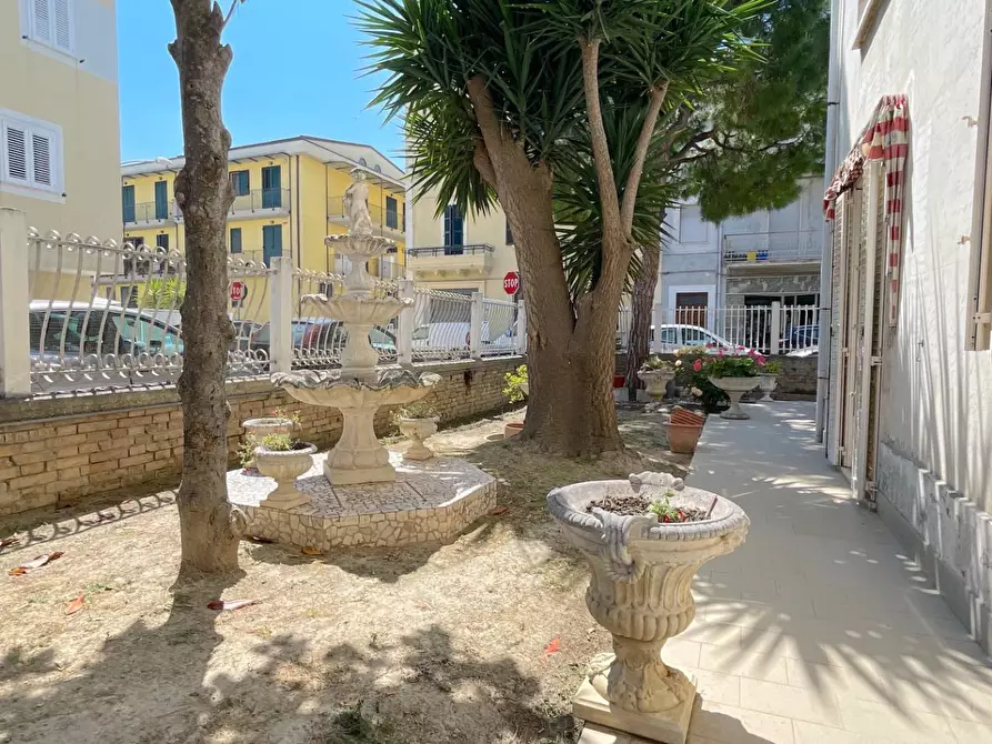 Immagine 21 di Appartamento in vendita  in Via Vittorio Alfieri a San Benedetto Del Tronto