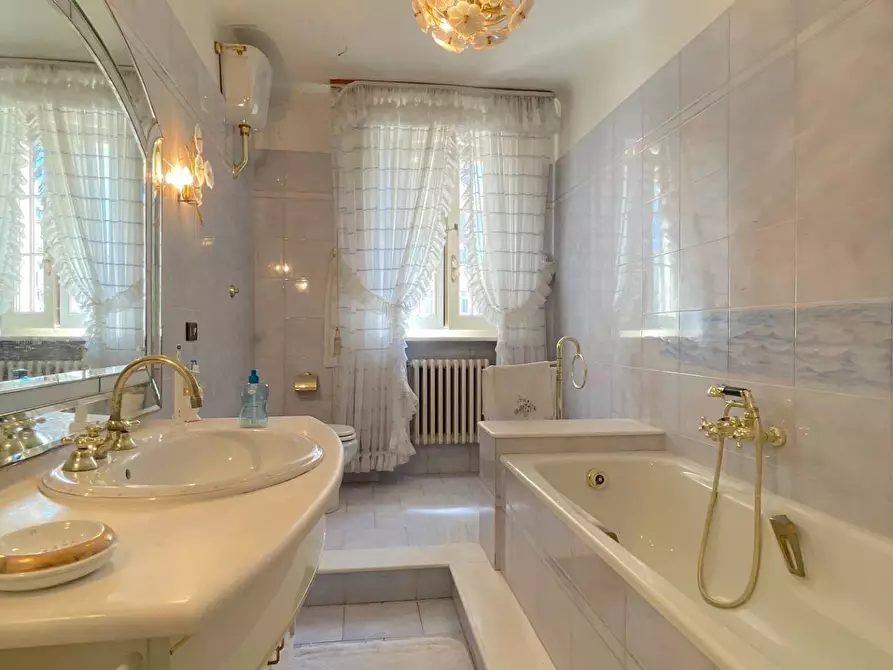 Immagine 20 di Appartamento in vendita  in Via Vittorio Alfieri a San Benedetto Del Tronto