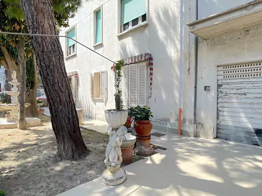 Immagine 27 di Appartamento in vendita  in Via Vittorio Alfieri a San Benedetto Del Tronto