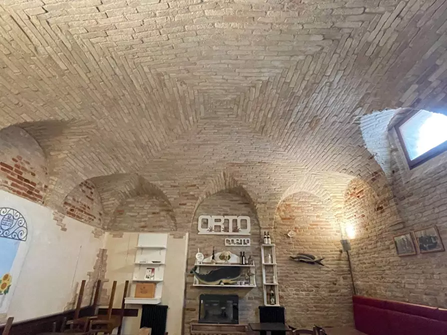 Immagine 23 di Attività commerciale in vendita  in Via Caserma Guelfa a San Benedetto Del Tronto