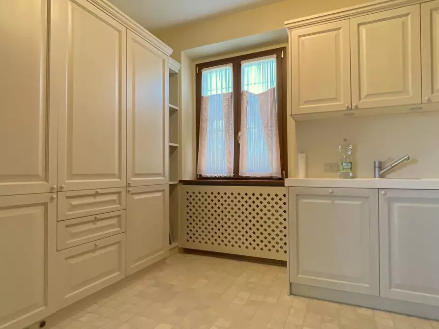 Immagine 17 di Rustico / casale in vendita  in Contrada Lame a Force