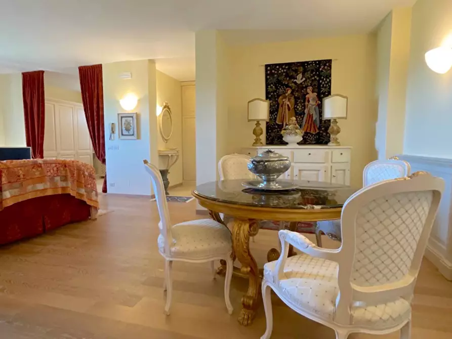 Immagine 27 di Rustico / casale in vendita  in Contrada Lame a Force