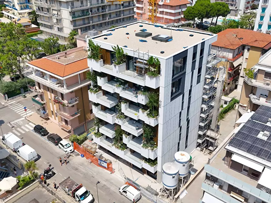 Immagine 10 di Appartamento in vendita  in Via Ponchielli a San Benedetto Del Tronto