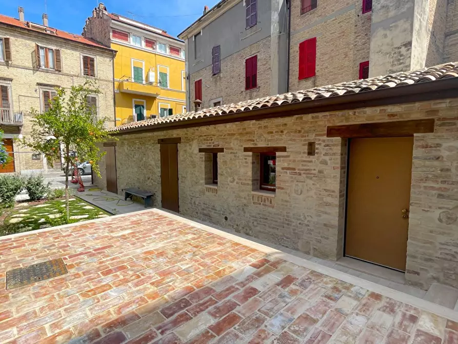 Immagine 7 di Casa indipendente in vendita  in Via Degli Orti a San Benedetto Del Tronto