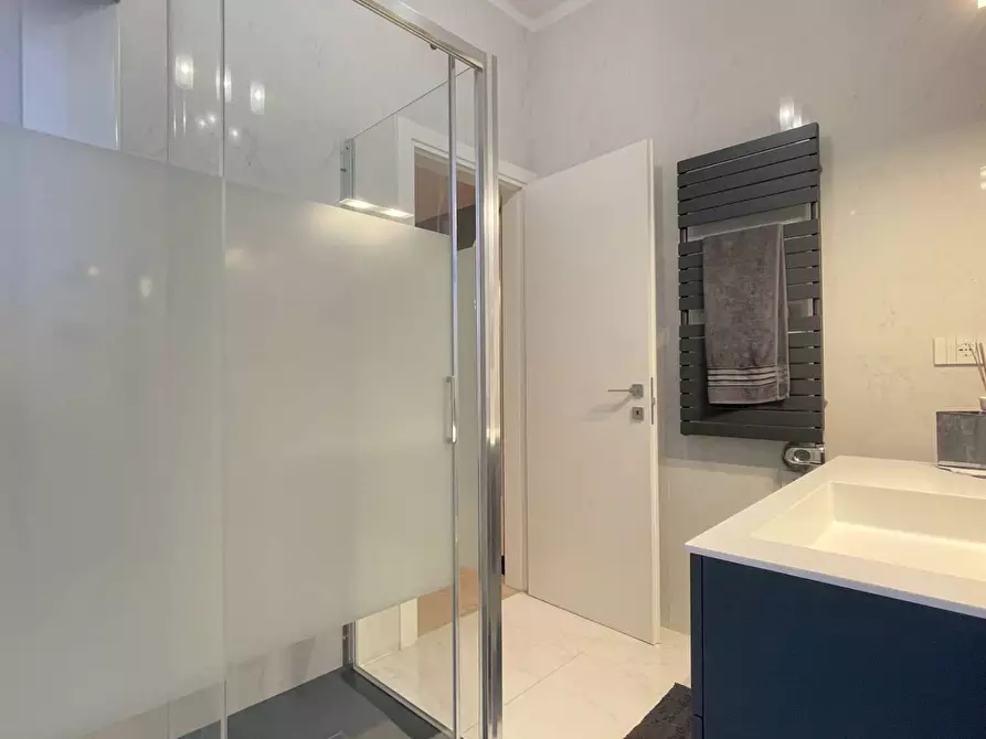 Immagine 21 di Appartamento in vendita  in Via Curzi a San Benedetto Del Tronto