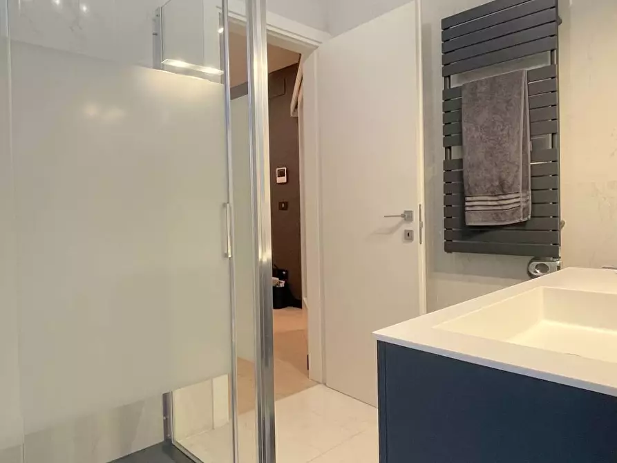 Immagine 22 di Appartamento in vendita  in Via Curzi a San Benedetto Del Tronto