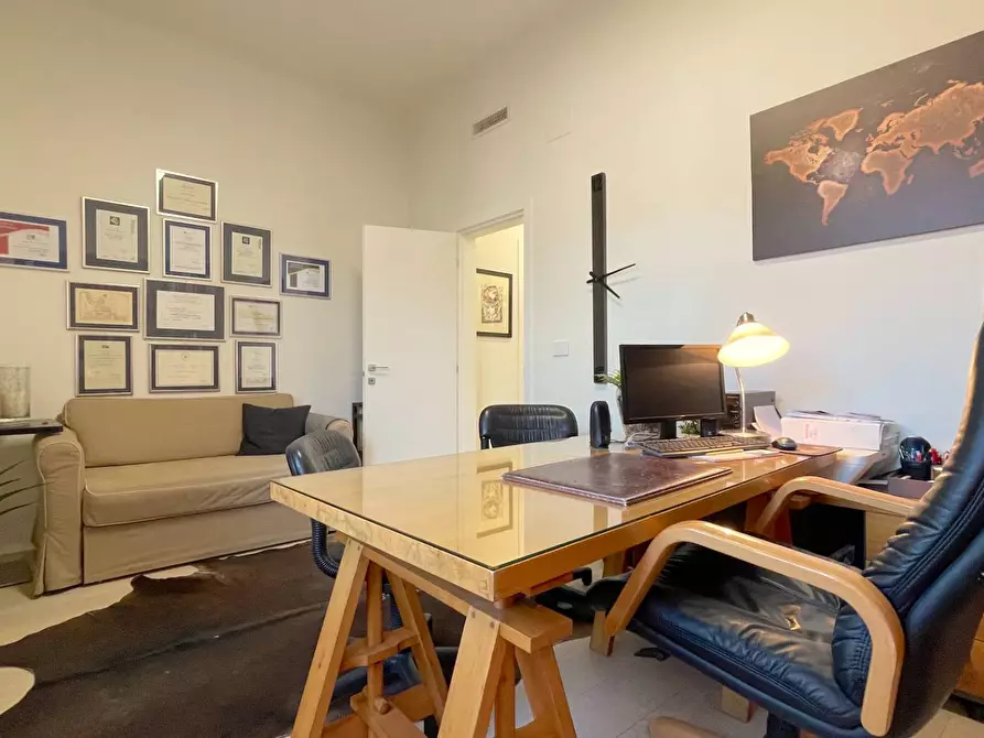 Immagine 29 di Appartamento in vendita  in Via Curzi a San Benedetto Del Tronto