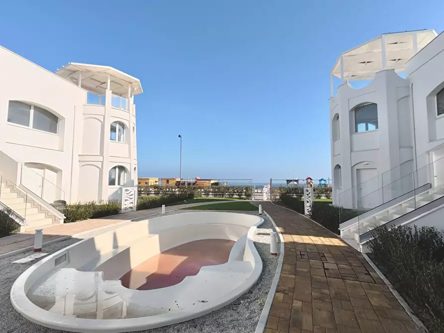 Immagine 27 di Appartamento in vendita  in Via Litoranea - Complesso Costa Conero a Numana