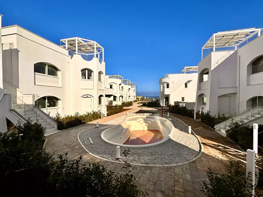 Immagine 25 di Villa in vendita  in Via Litoranea - Complesso Costa Conero a Numana