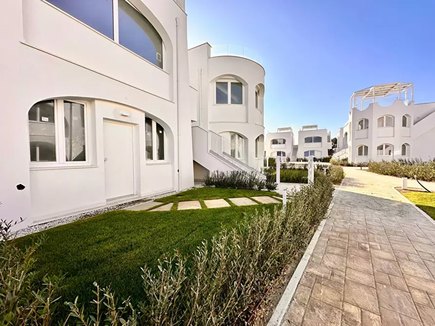 Immagine 21 di Appartamento in vendita  in Via Litoranea - Complesso Costa Conero a Numana