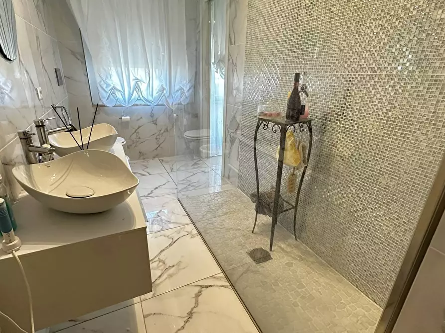 Immagine 15 di Appartamento in vendita  in Via Amilcare Ponchielli a San Benedetto Del Tronto