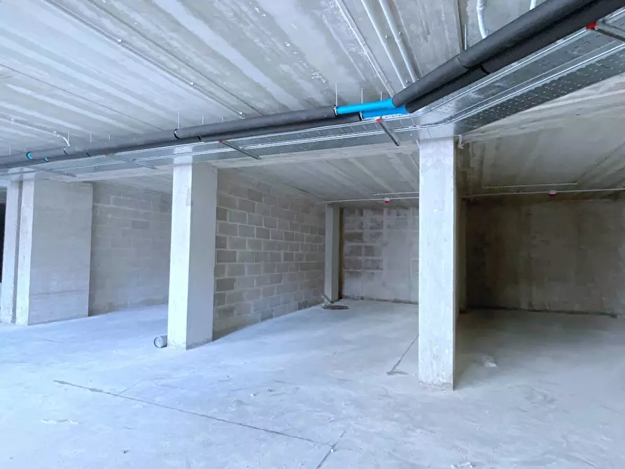 Immagine 22 di Appartamento in vendita  in Via Formentini a San Benedetto Del Tronto