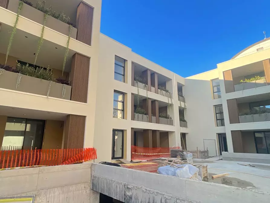 Immagine 17 di Appartamento in vendita  in Via Formentini a San Benedetto Del Tronto