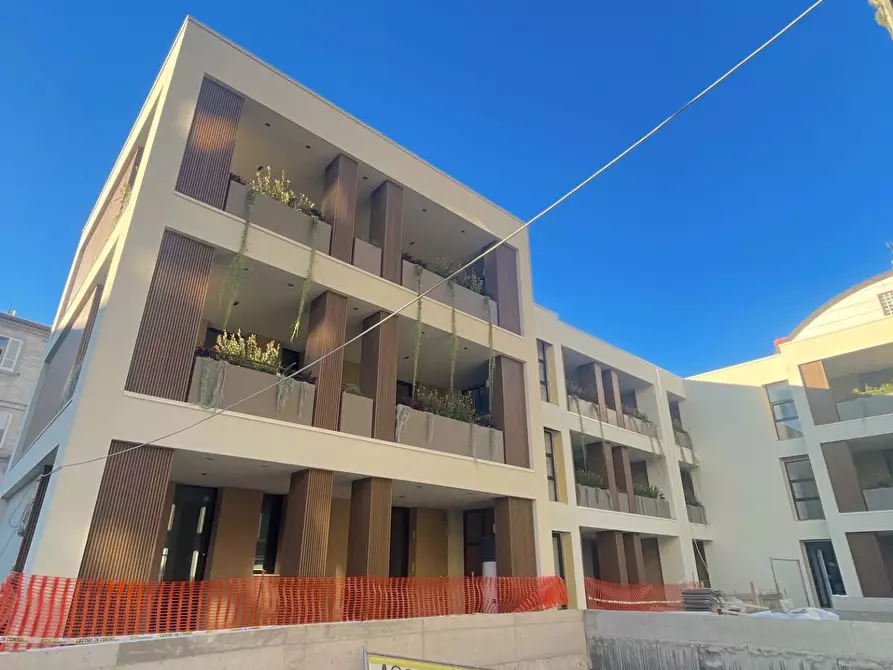 Immagine 5 di Appartamento in vendita  in Via Formentini a San Benedetto Del Tronto