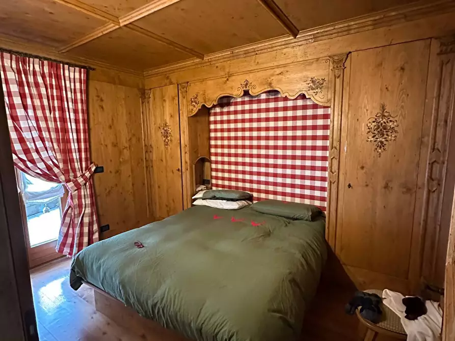 Immagine 20 di Appartamento in vendita  in Via Delle Guide Alpine a Cortina D'ampezzo