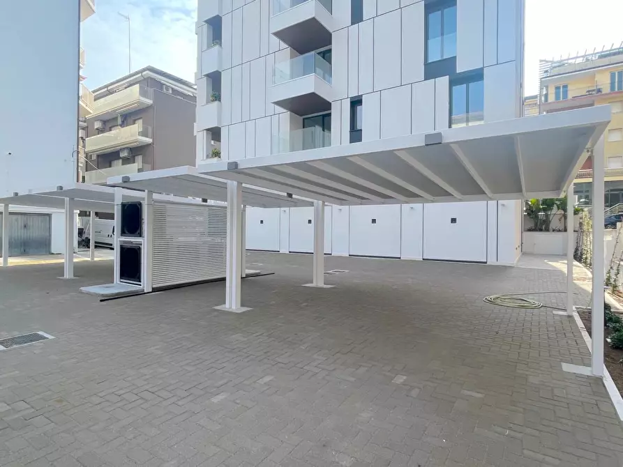 Immagine 30 di Appartamento in vendita  in Via Ponchielli a San Benedetto Del Tronto