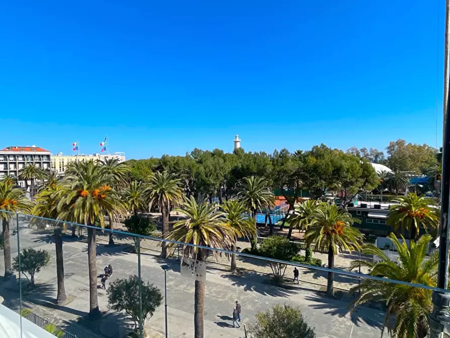 Immagine 18 di Appartamento in vendita  in Viale Bruno Buozzi a San Benedetto Del Tronto