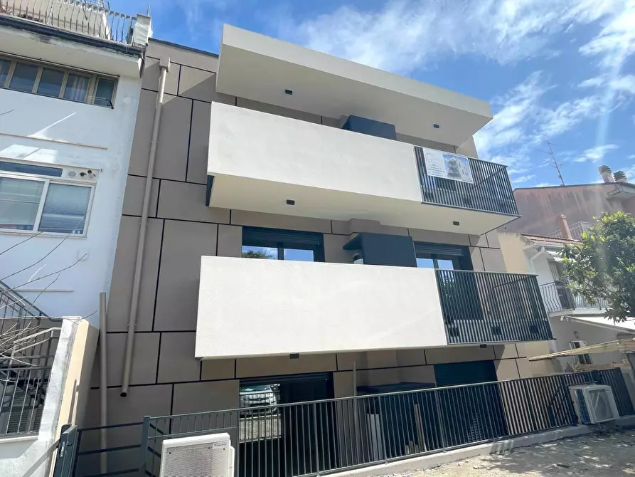 Immagine 15 di Appartamento in vendita  in Via Silvio Pellico a San Benedetto Del Tronto