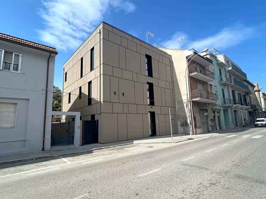 Immagine 2 di Appartamento in vendita  in Via Silvio Pellico a San Benedetto Del Tronto
