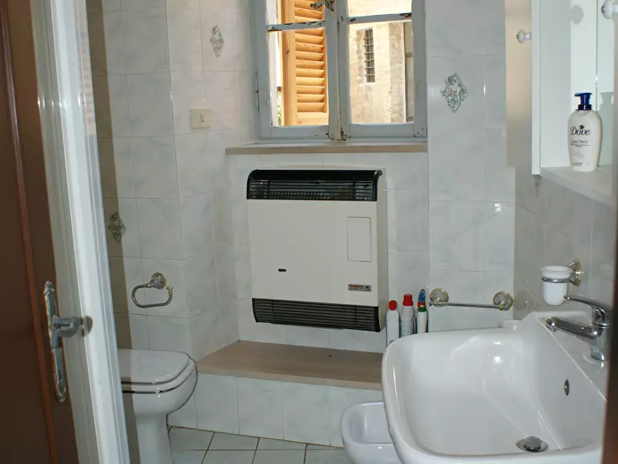 Immagine 5 di Casa indipendente in vendita  in Via San Martino a Offida