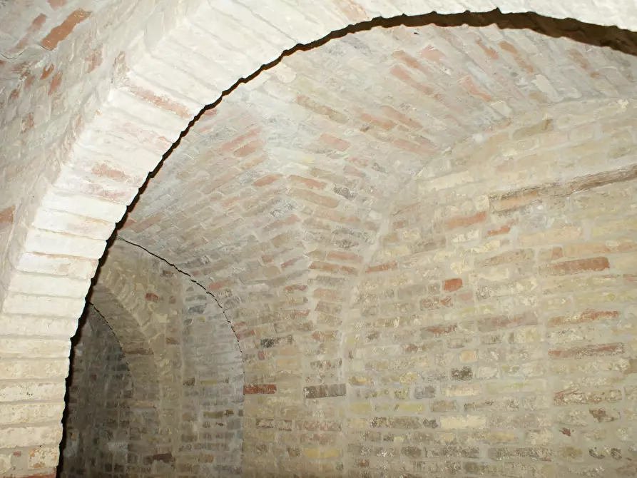 Immagine 12 di Casa indipendente in vendita  in Via San Martino a Offida