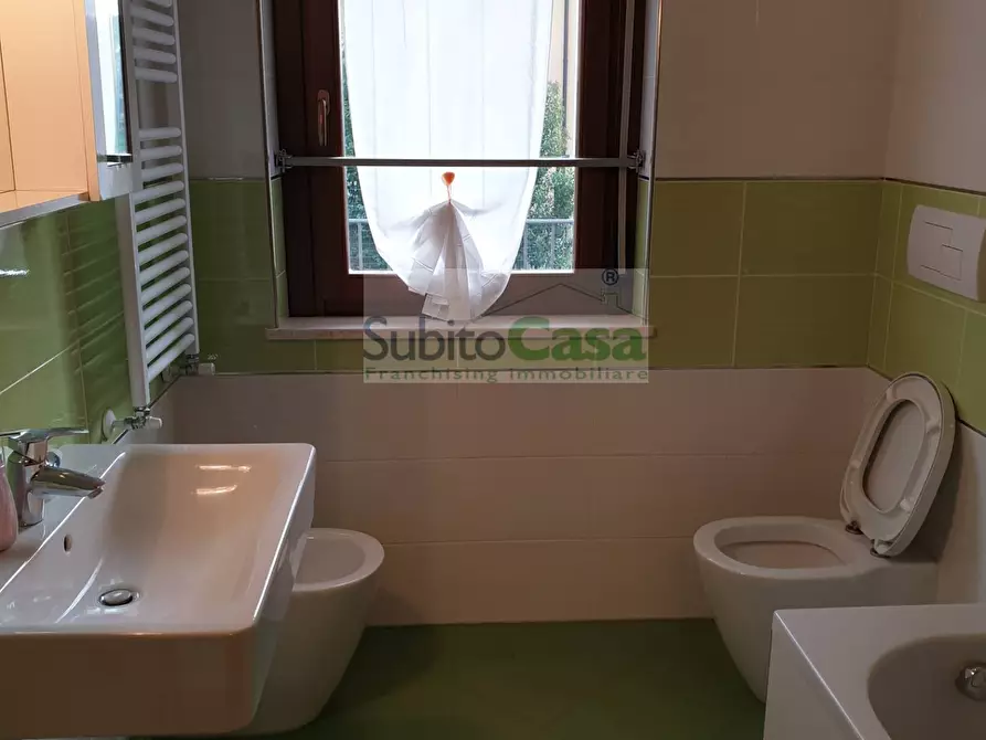 Immagine 20 di Appartamento in vendita  in Via Aldo Moro a Chieti