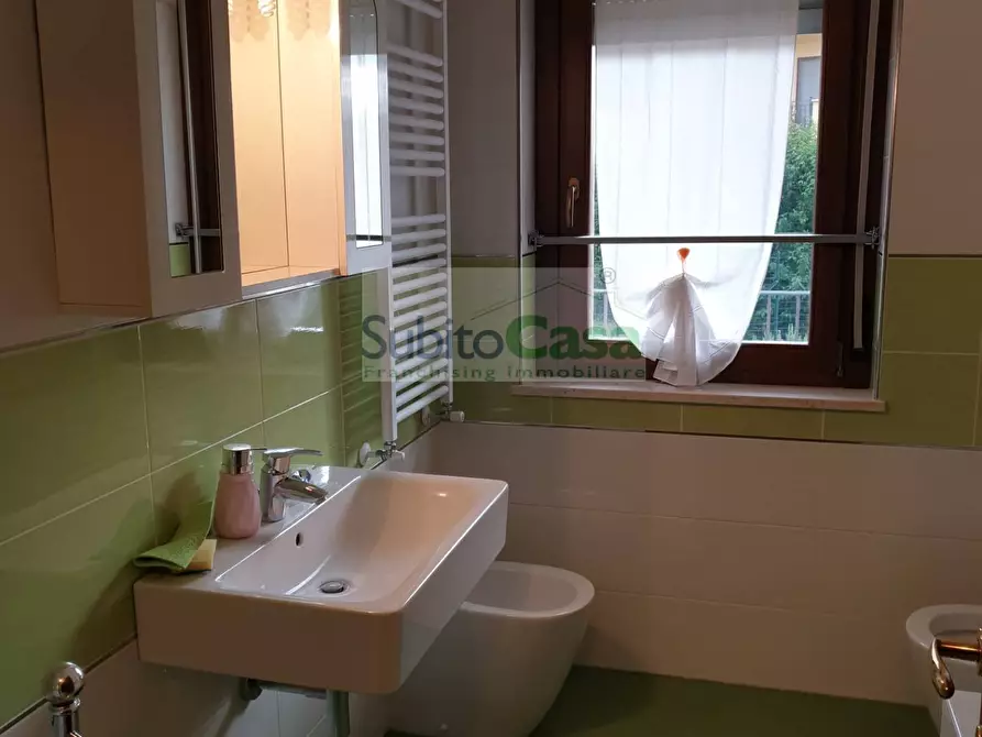 Immagine 23 di Appartamento in vendita  in Via Aldo Moro a Chieti