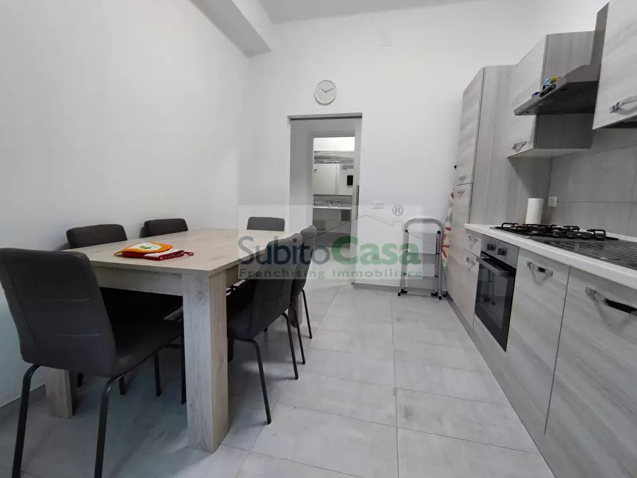 Immagine 9 di Camera in affitto  in Via De Virgiliis a Chieti