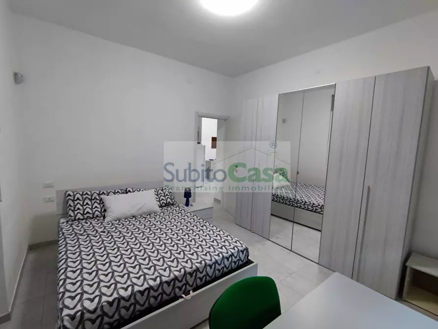 Immagine 11 di Camera in affitto  in Via De Virgiliis a Chieti