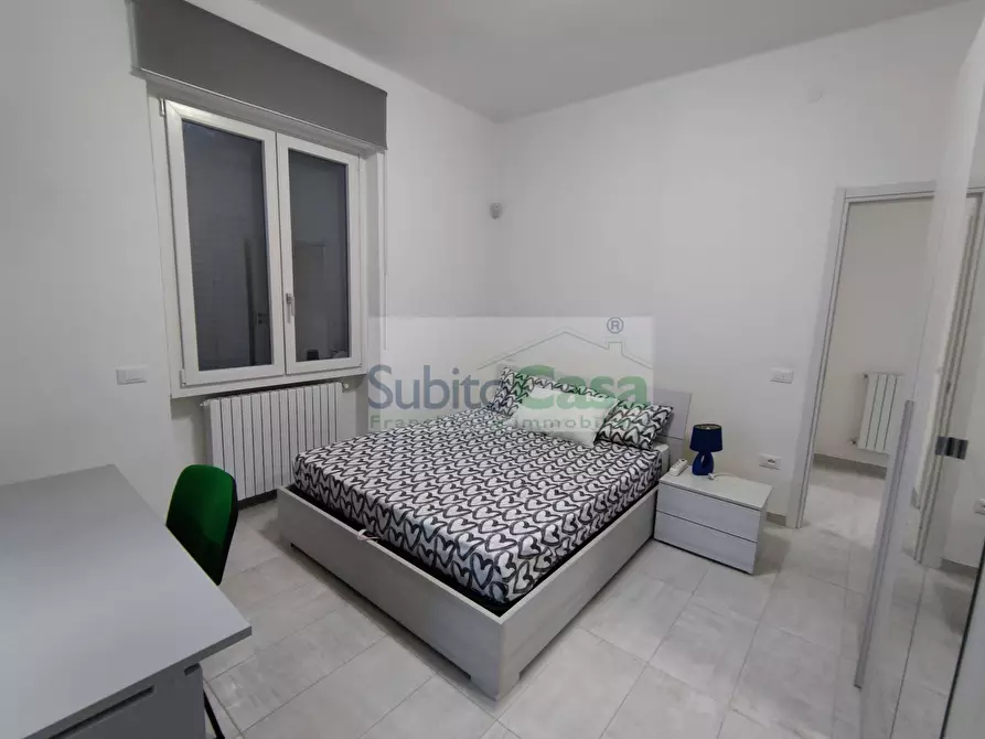 Immagine 14 di Camera in affitto  in Via De Virgiliis a Chieti