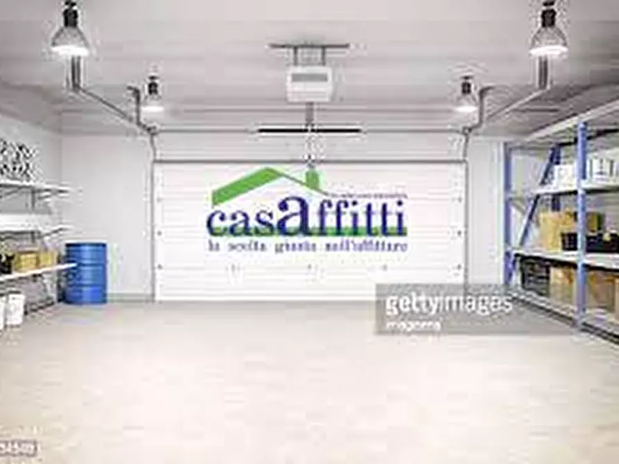 Immagine 3 di Box auto in affitto  in Via Papa Giovanni Paolo ii a Chieti