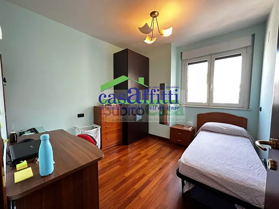 Immagine 12 di Appartamento in vendita  in Piazza Marconi a Chieti