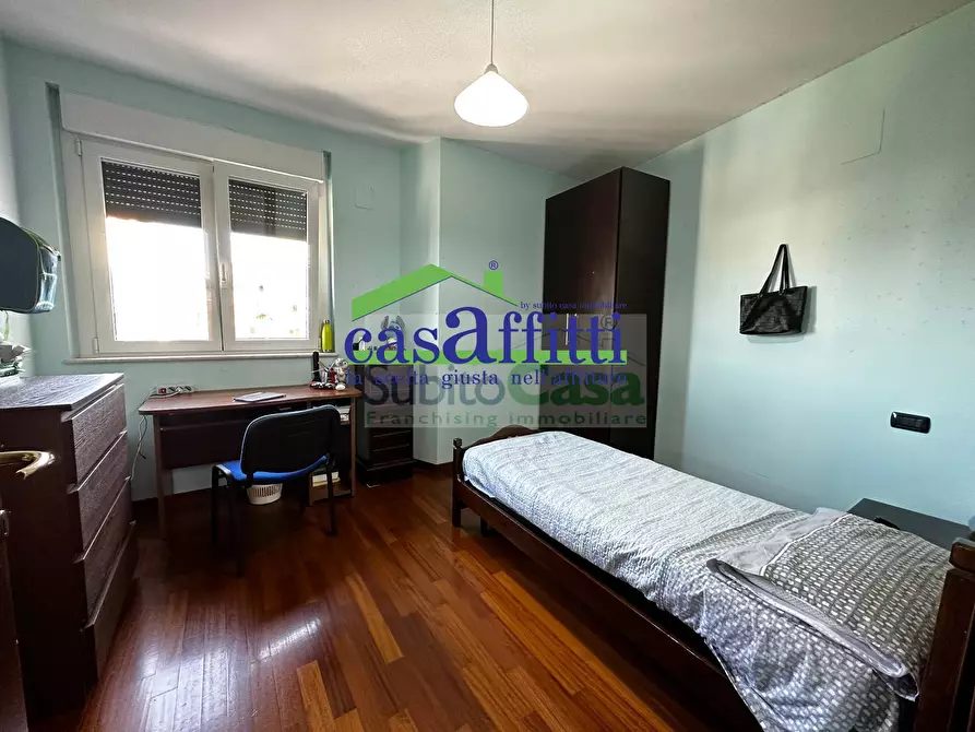 Immagine 20 di Appartamento in vendita  in Piazza Marconi a Chieti