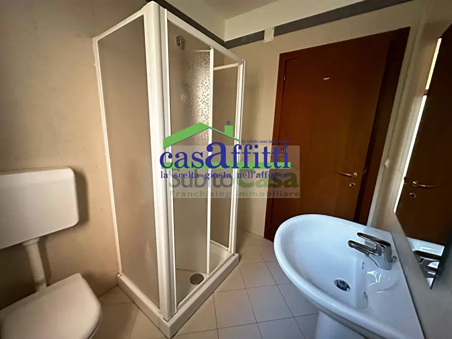 Immagine 21 di Appartamento in vendita  in Via Gran Sasso a Chieti