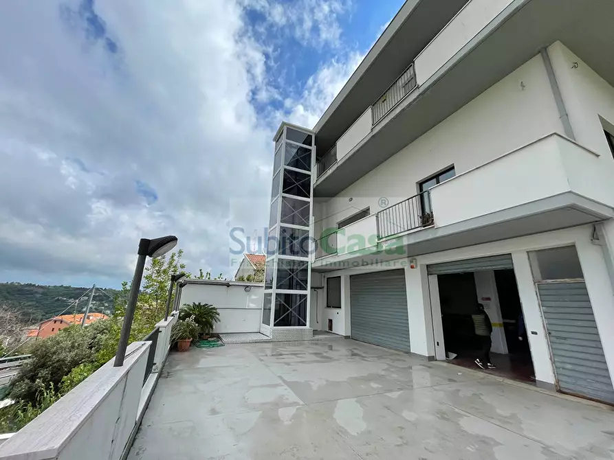 Immagine 22 di Appartamento in affitto  in via Fontevecchia a Chieti