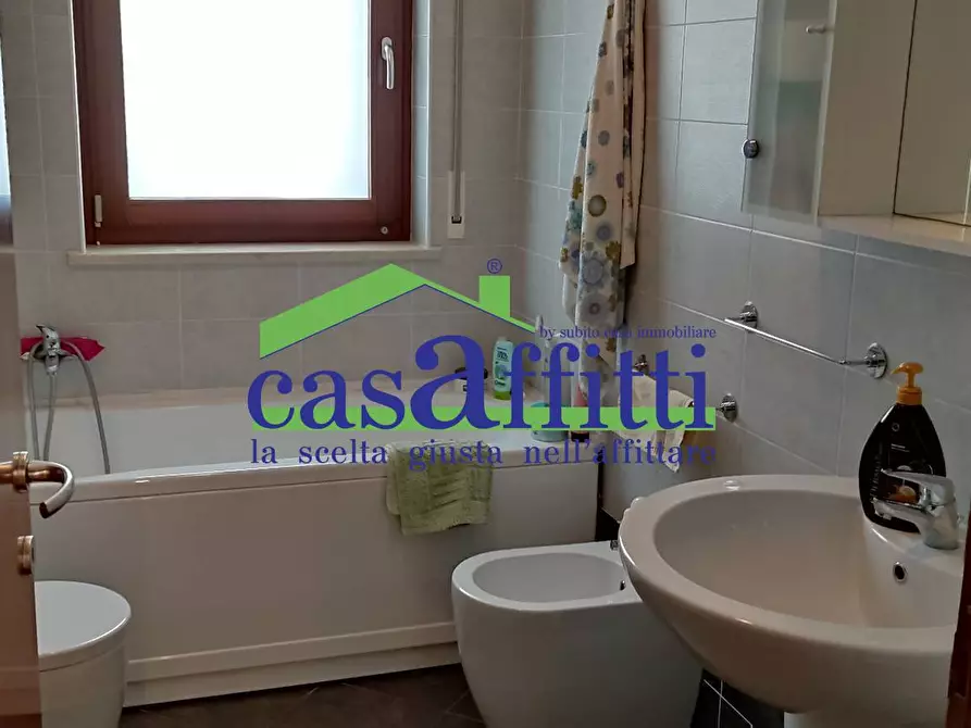 Immagine 11 di Appartamento in affitto  in Via Bari a Chieti
