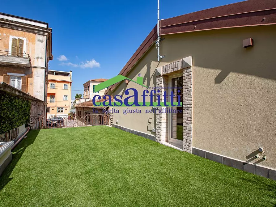 Immagine 21 di Villa in affitto  in Viale B. Croce a Chieti