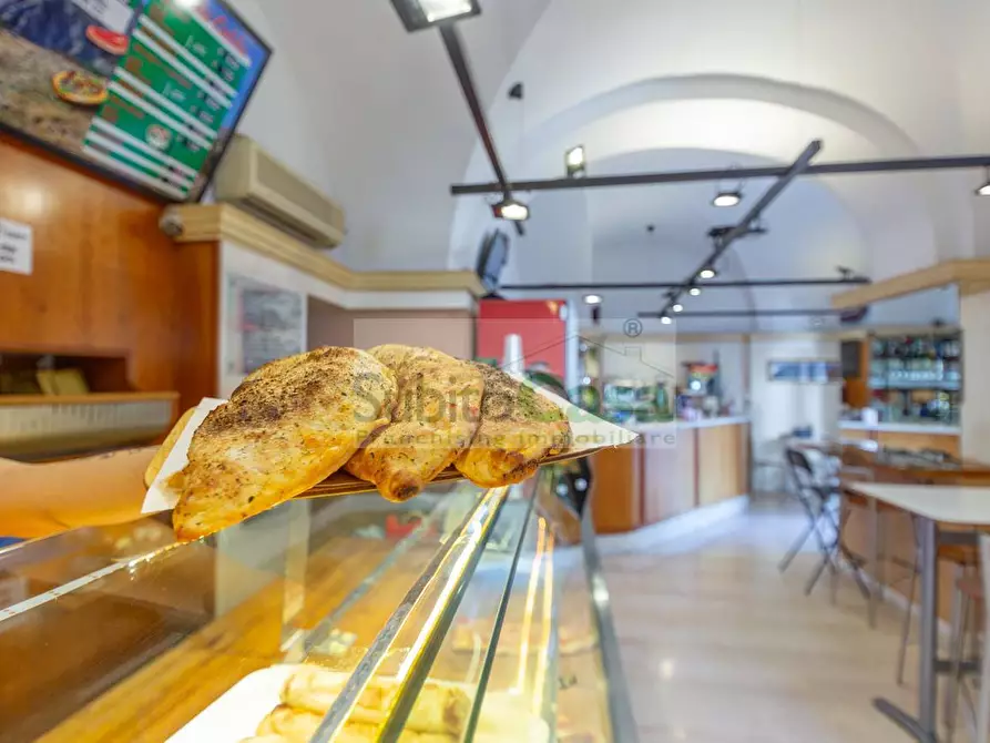Immagine 5 di Attività commerciale in vendita  in Via Arcivescovado a Chieti