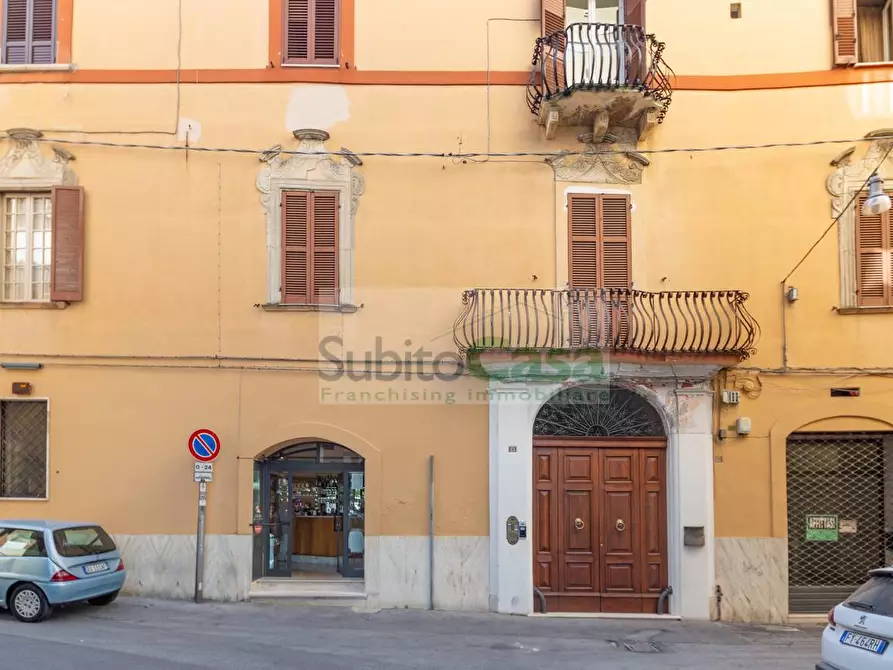 Immagine 19 di Attività commerciale in vendita  in Via Arcivescovado a Chieti
