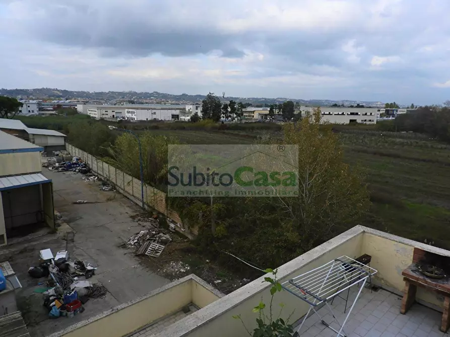 Immagine 20 di Capannone industriale in vendita  in Via Po a San Giovanni Teatino