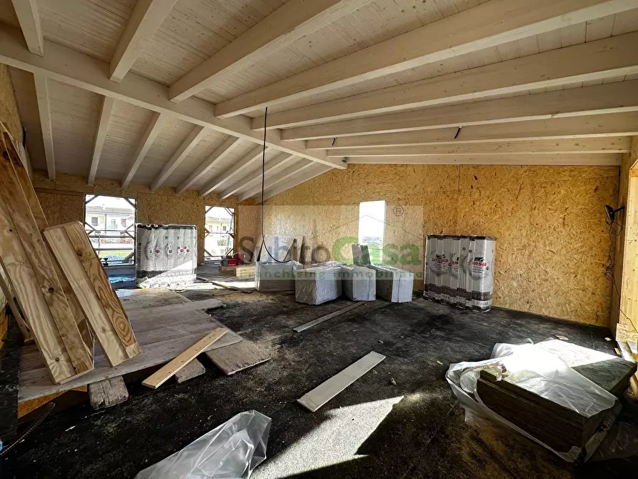 Immagine 17 di Villetta a schiera in vendita  in Via Degli Orti a Rosciano