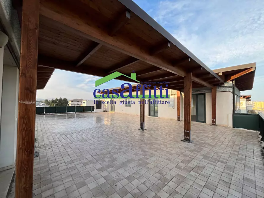 Immagine 14 di Capannone industriale in affitto  in Via Treviso a Chieti