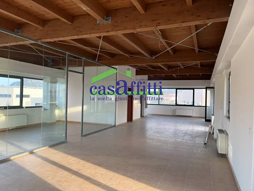 Immagine 19 di Capannone industriale in affitto  in Via Treviso a Chieti
