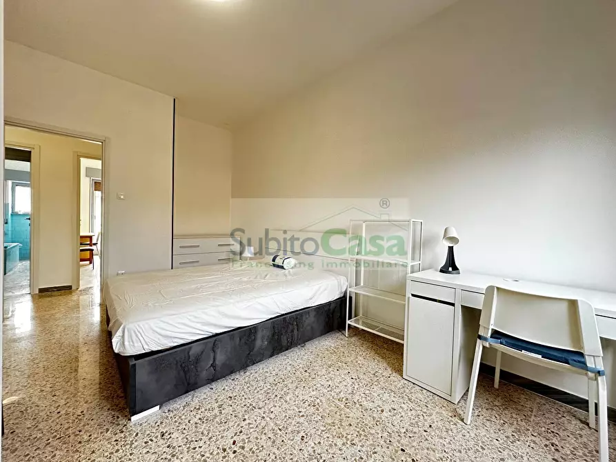 Immagine 13 di Camera in affitto  in Via Ortona a Chieti