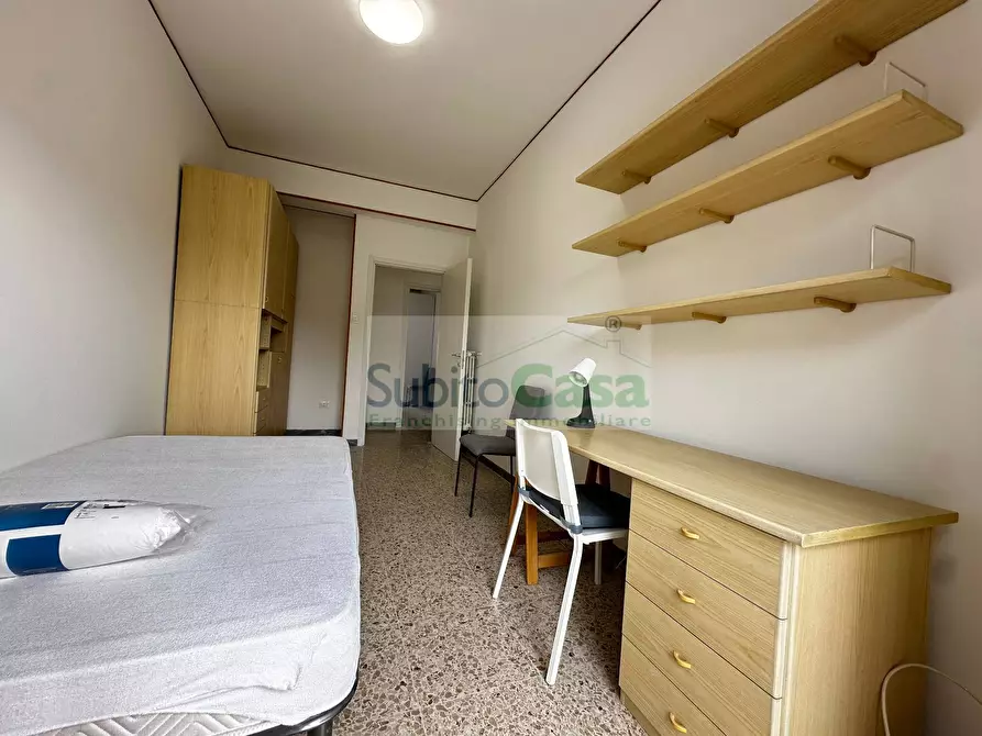 Immagine 16 di Camera in affitto  in Via Ortona a Chieti