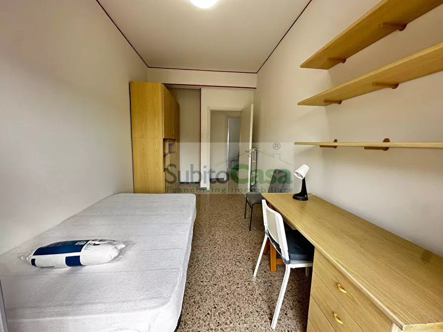Immagine 17 di Camera in affitto  in Via Ortona a Chieti