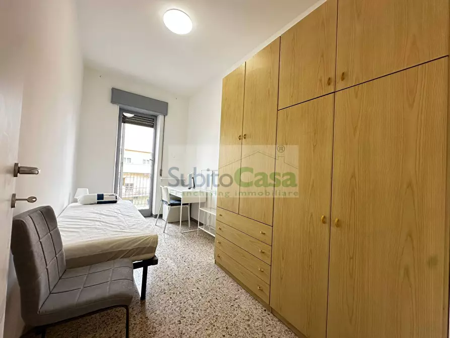 Immagine 22 di Camera in affitto  in Via Ortona a Chieti