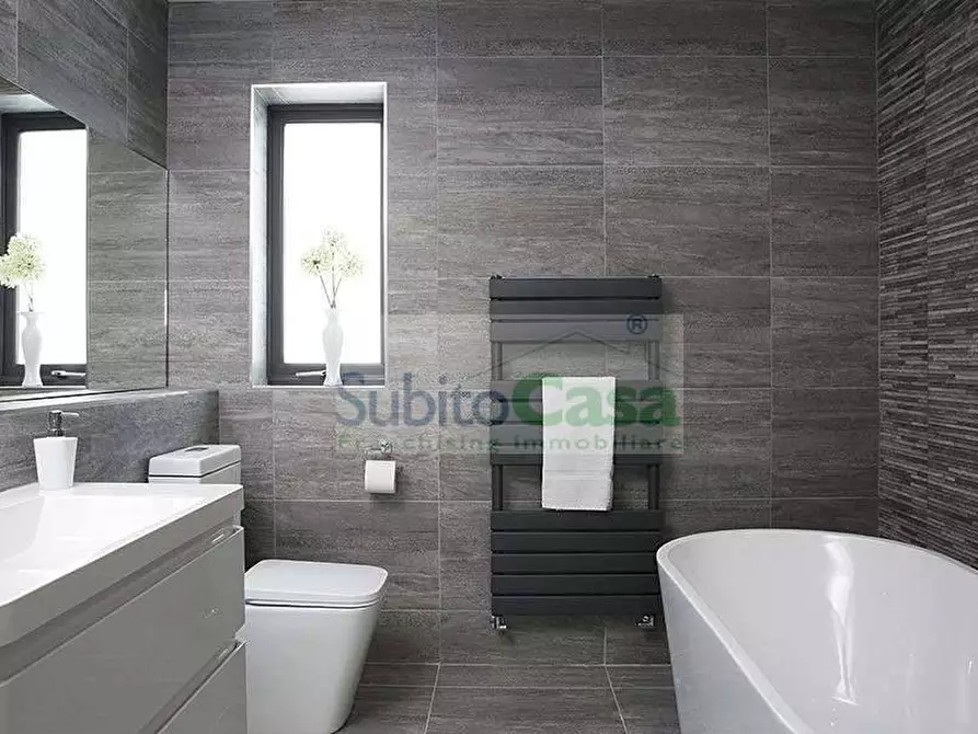 Immagine 13 di Appartamento in vendita  in Via Colonnetta a Chieti